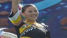 中国传奇鼓五代女鼓王 